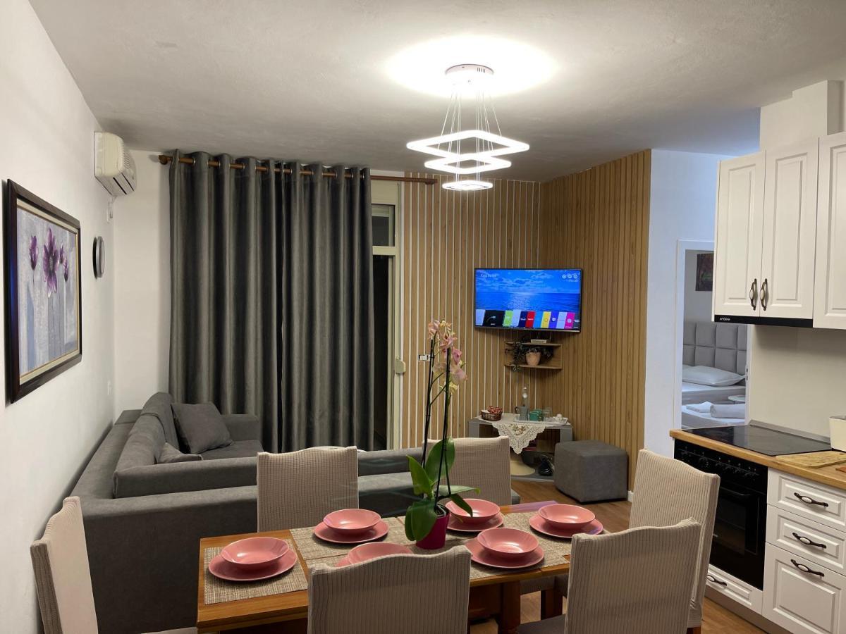Appartement Arteg - Premium Durrës